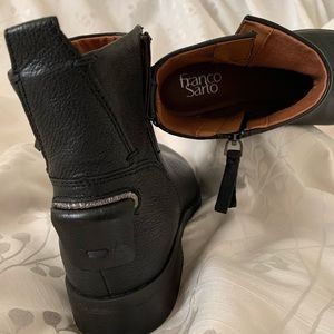 NWOT Franco Sarto booties 8